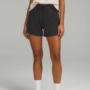 Lululemon Softstreme high rise short 4” black size 6